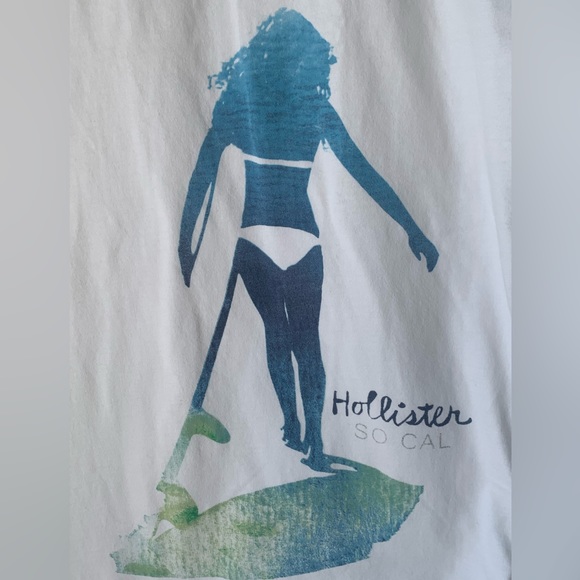 Hollister Vintage (Size XL) Short Sleeve T-Shirt in Great Condition - Picture 4 of 4